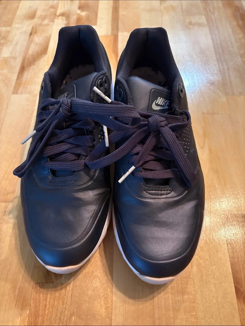 Nike low top